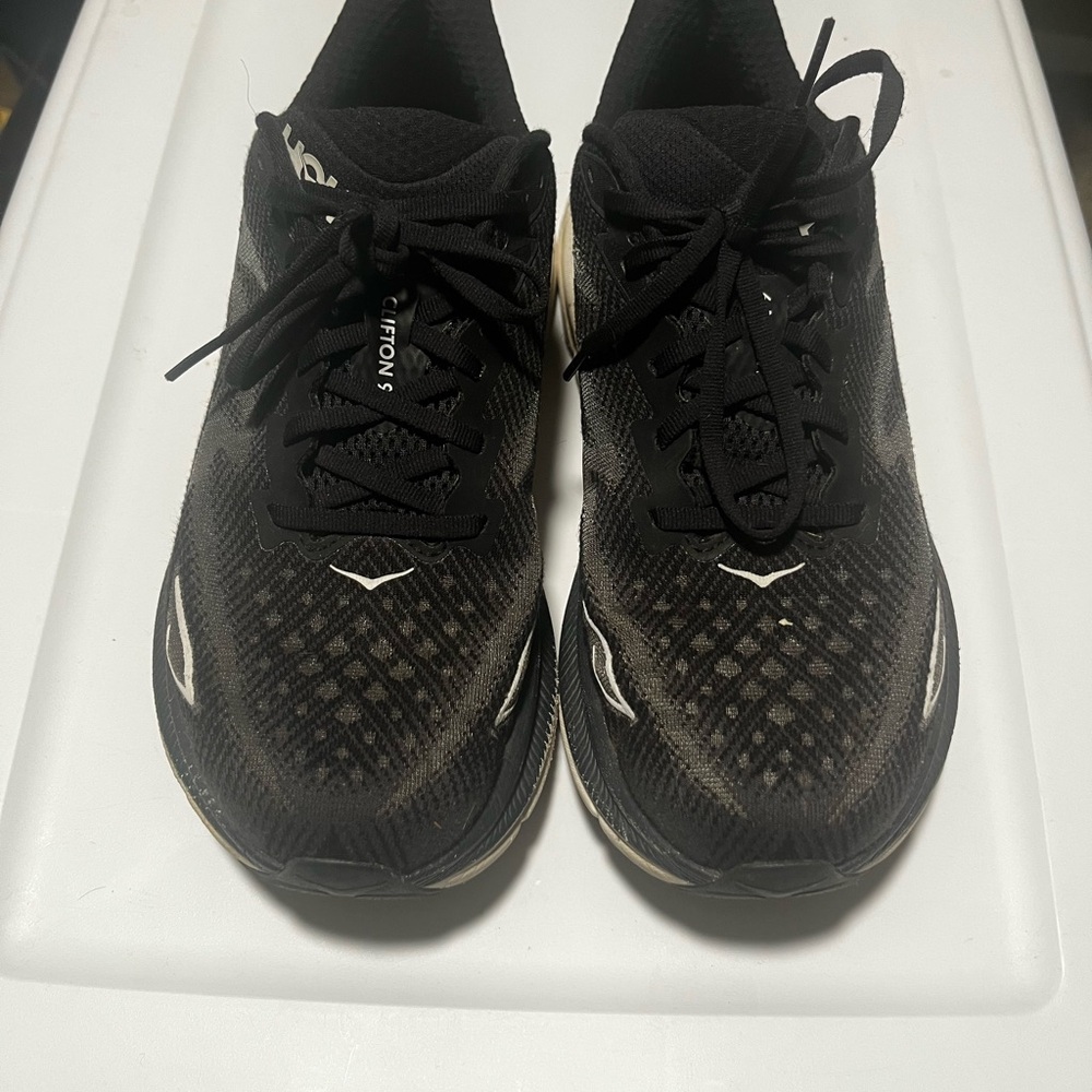 Hoka Clifton 9 Black Running Shoes